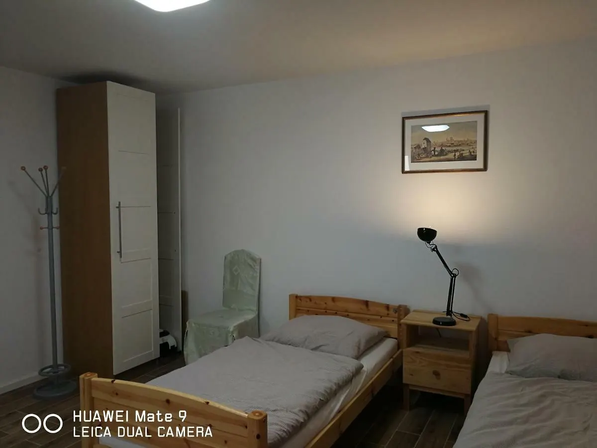 Apartment 21A Comfortable Studio Taufkirchen